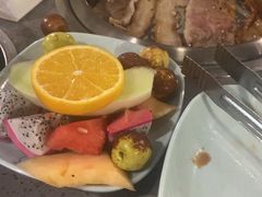 -金滏山烤肉·海鲜·火锅自助餐厅(襄阳万达店)
