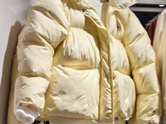 -燕莎奥特莱斯购物中心