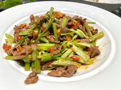 鲜炒黄牛肉-湖鱼湖·蓉亭食贝(亚运村店)