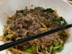 -华威达牛庄(黄埔大道西店)