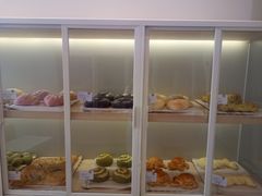 面包甜点陈列柜-奈雪的茶(南山大冲一期店)