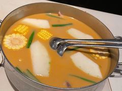 -肥仔文澳门猪骨煲(南京西路店)