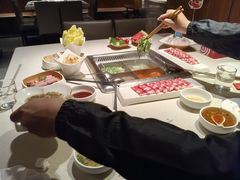 -海底捞火锅鲜切牛肉主题店(长寿路店)
