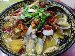 -美味海鲜大排档(明发美食地标店)