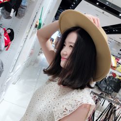 -SIX Hair Consultant