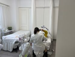 -凡碧诗毛孔收细
