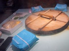 -鱼窝棚柴火铁锅炖(富山屯店)