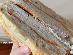 -焙丽拾光(麦凯乐直营店)