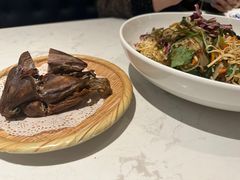 黄泥烧鸽子-燕郊烧鸽子(酷车小镇店)