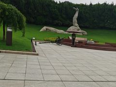-上海市龙华烈士陵园