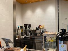 -LUNEURS月乐诗·法式冰淇淋(北外滩来福士广场店)
