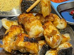 -围炉肉舍•炭烤活鳗•丹东海鲜烤肉(步行街店)