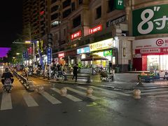 -曼哈顿商业广场(升龙广场店)