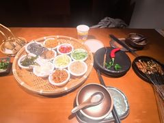 -包整·丝娃娃(一览甲秀楼风景店)