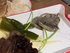 -言玖鲜火锅串串披萨自助(益田假日店)