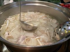 竹笙马蹄椰子鸡-润园四季椰子鸡火锅(南山海岸城店)