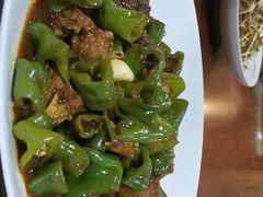 -依江春水烤鸭店