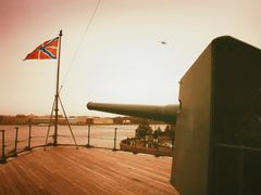 -阿芙乐尔号巡洋舰