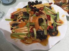 -东门老磨坊羊汤馆(兰山新东关店)