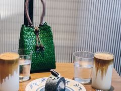 -Line 咖啡(石厦花园店)