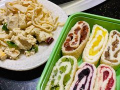 -粘豆包铁锅炖二部(温泉街店)