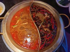 -潮火锅·麻辣牛肉火锅(观音桥方圆·LIVE店)