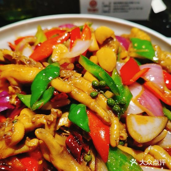二师兄音乐餐吧(鸿臣店)