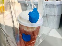 莓莓奶-兰熊鲜奶(西直门凯德mall店)