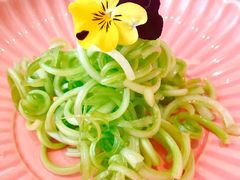 炝拌鲍芹-金海华·悦食东方(苏州中心商场店)