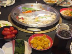 -沸炉重庆老火锅(军事博物馆店)