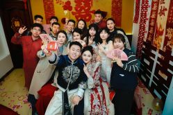 -红馆妆造(中央大街店)