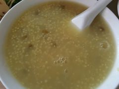 -闫家驴肉老店(华电一校店)