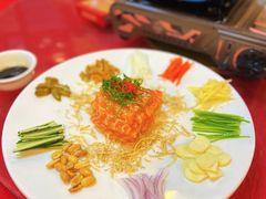 三文鱼捞起-绿雅居原生态农庄(小涌店)