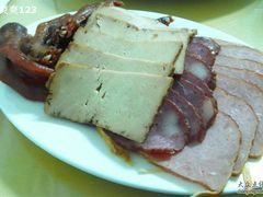 熏肉拼盘18元-李氏八大件老菜馆(万宝街店)