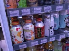 -全家便利店(江湾镇站店)