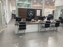 -杭州中升之星奔驰4S店(滨江店)