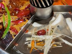 -晓宇重庆火锅(西安荟聚店)