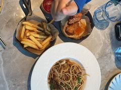 -必胜客(中山店)