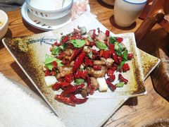 -滇香肴·云南菜蒸汽石锅鱼(云南北路店)