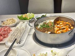-德林酸菜鱼火锅(南丹店)