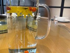 -山楂树融合菜餐厅