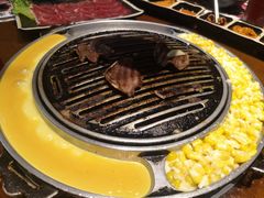 -青瓦炭韩潮烤肉(花园道店)