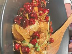 -风光老灶麻辣香锅(大成路翠微百货店)
