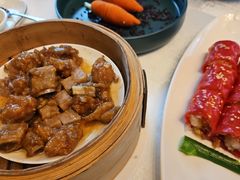 红米脆皮鲜虾肠-东海朗廷酒店-唐阁T’ANG COURT 中餐厅