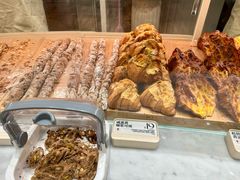 -HOT CRUSH趁热集合·现烤面包(环球港店)