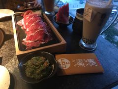 -湊湊火锅·茶憩(新中关购物中心店)