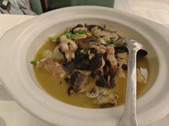 -饭怕鱼·黄焖鲟龙鱼(湖大店)