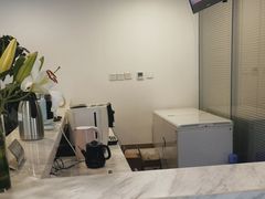 -北京鹏龙瑞星奔驰4s店(来广营店)