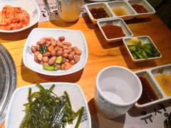 -唯成•韩国炭火烤肉 유성고기