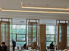 -鱼鲜饭香·招牌汽锅剁椒鱼头王